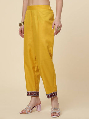 Women Straight Kurta Set With Pant And Dupata Yellow