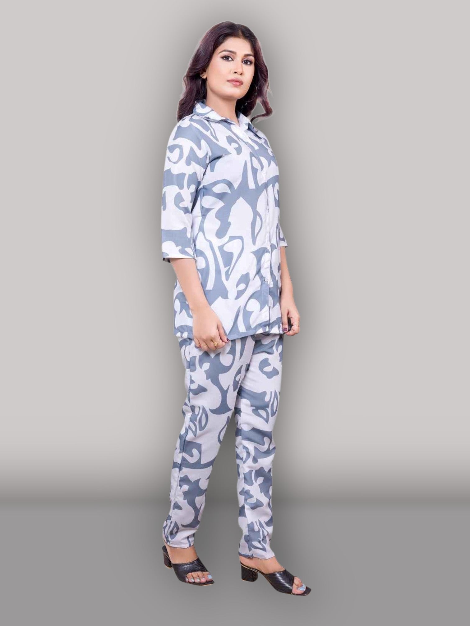 Abstract print top and pents co-ord set