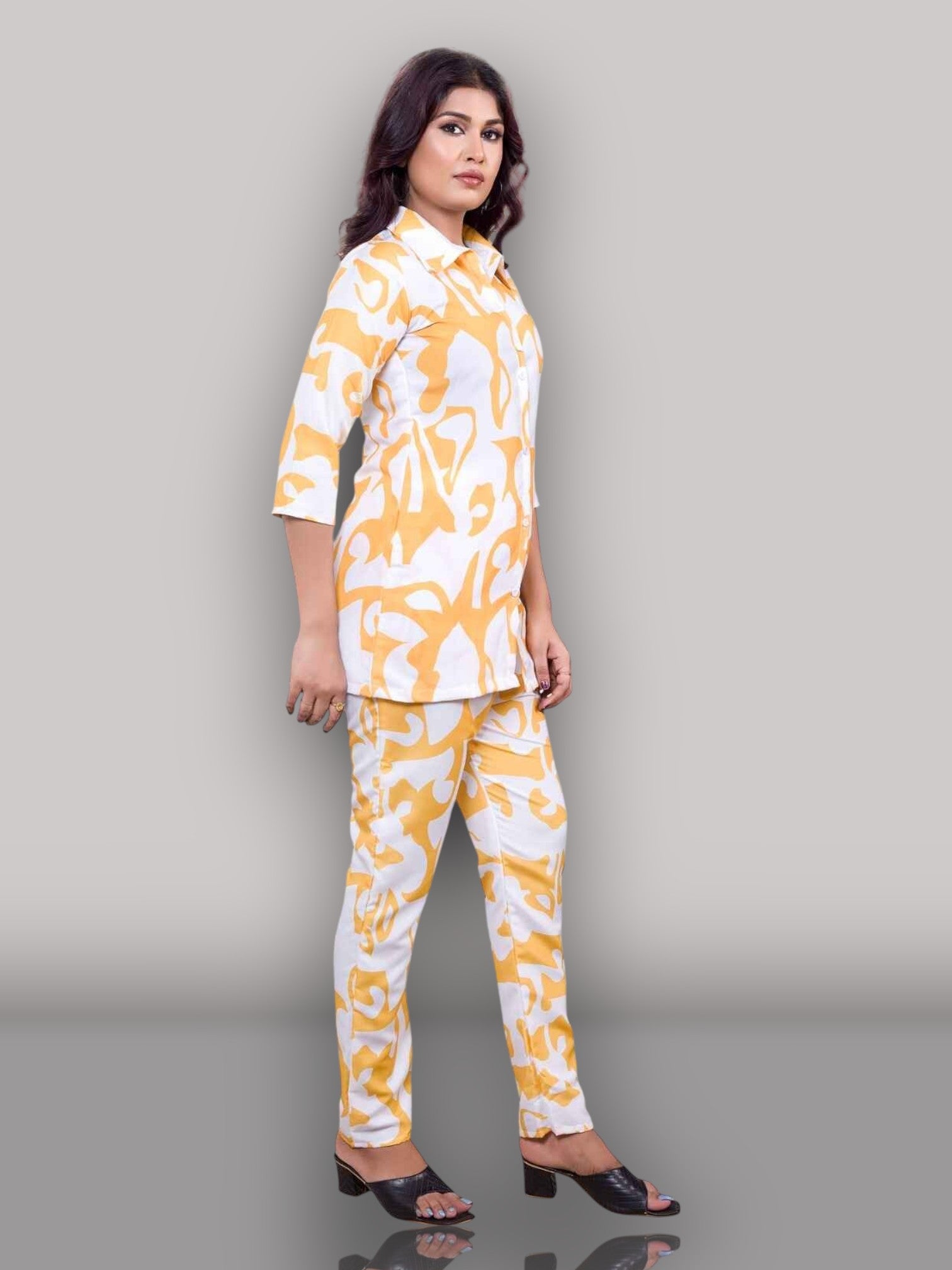 Abstract print top and Pent co-ord set