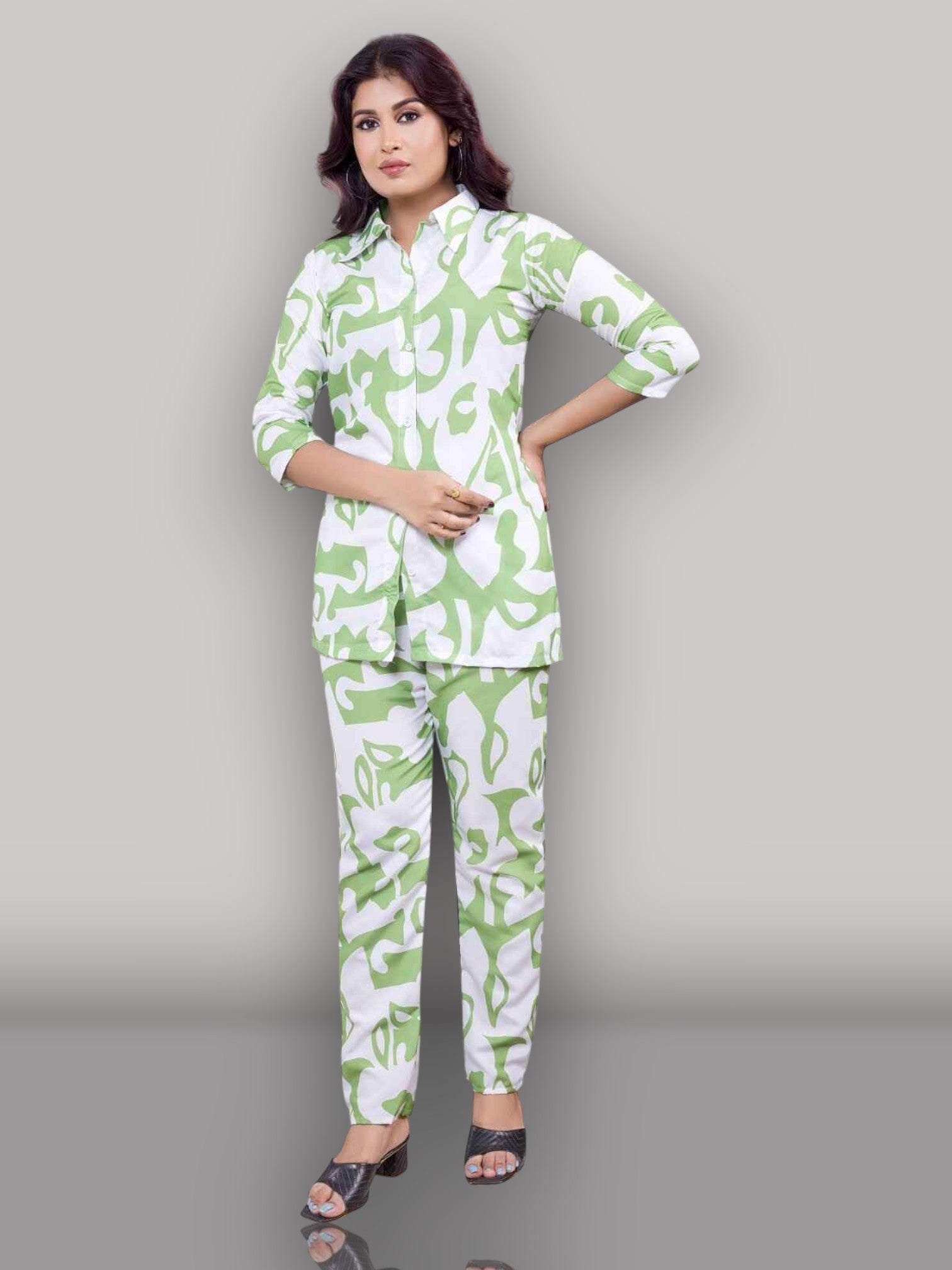 Abstract print top and Pent co-ord set